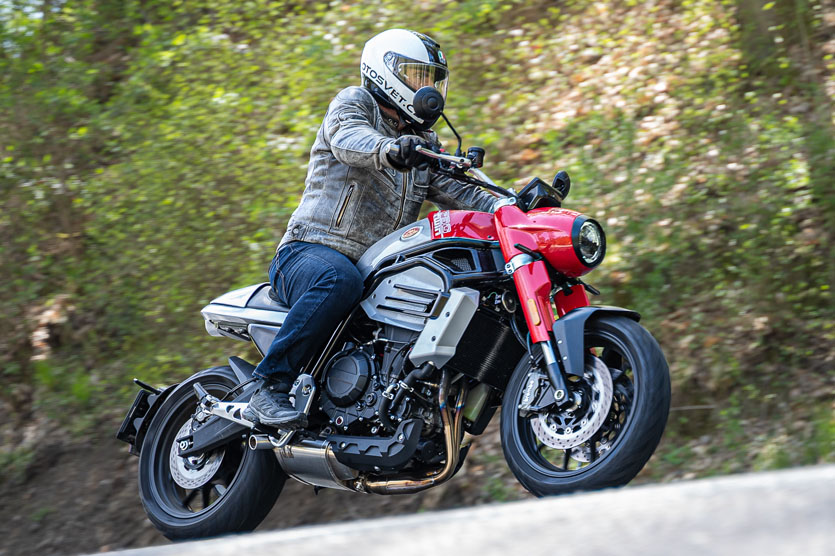 Jawa 730 Twin