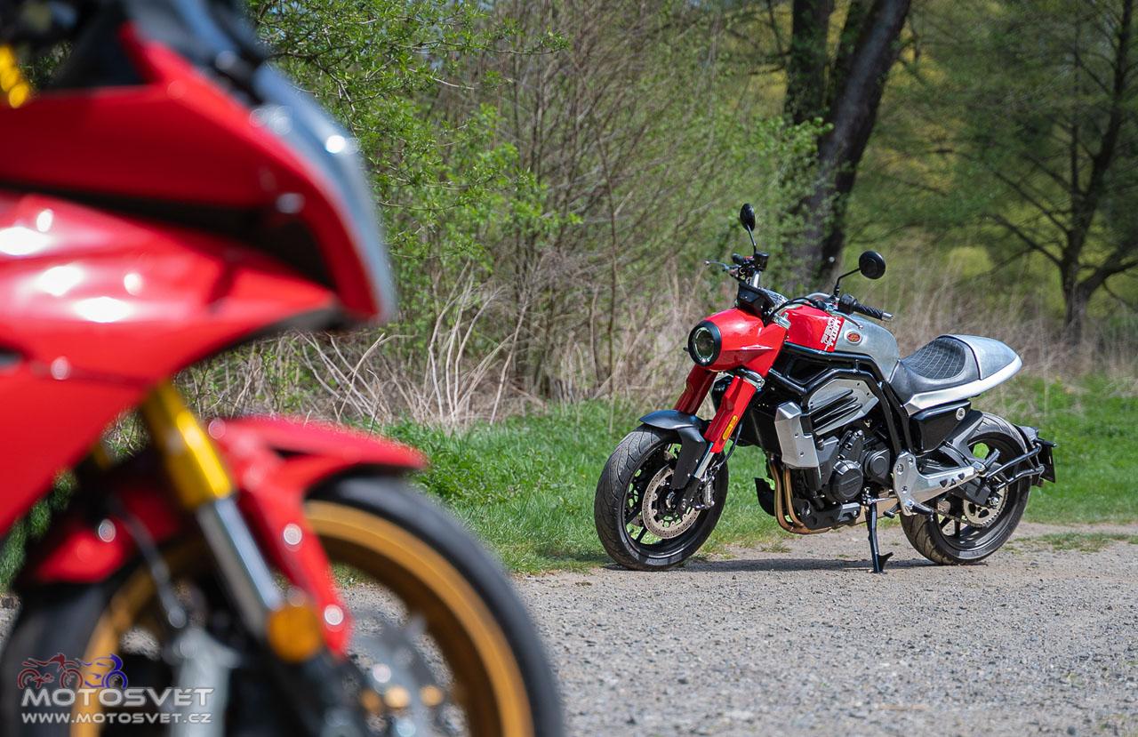 Jawa 730 Twin