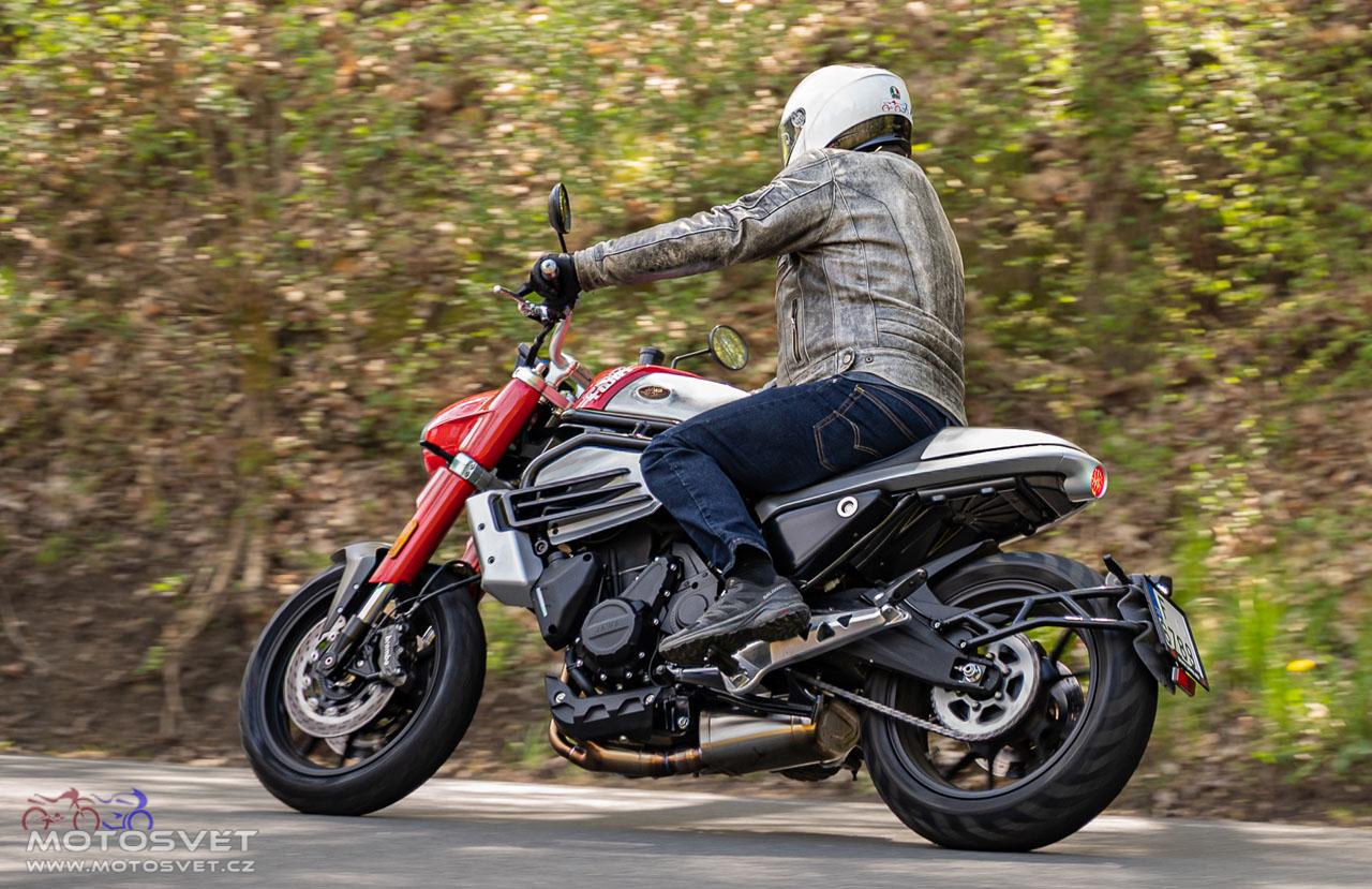 Jawa 730 Twin