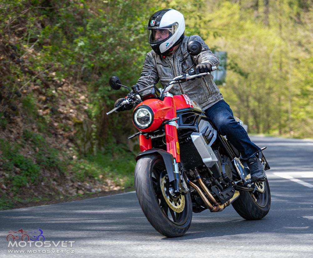 Jawa 730 Twin