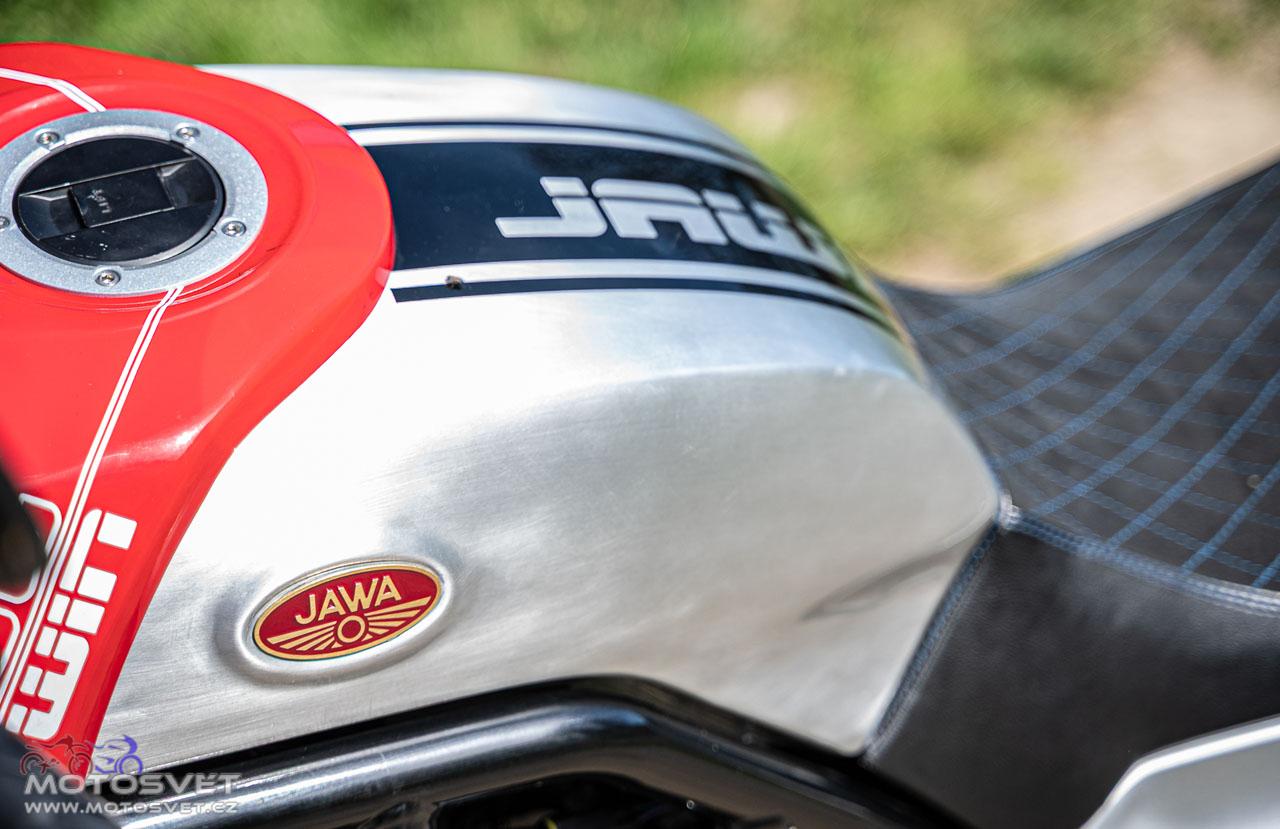 Jawa 730 Twin