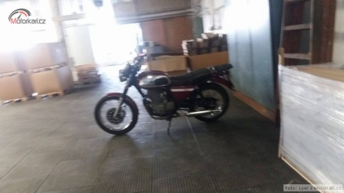 Jawa 350 OHC - špionážní foto z fabriky