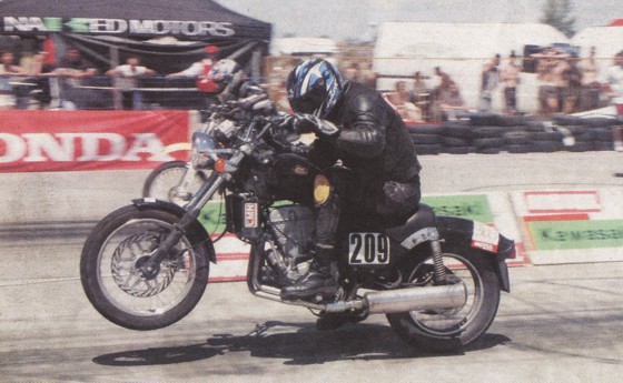 První sprint Jawy 650 na jaře 2004